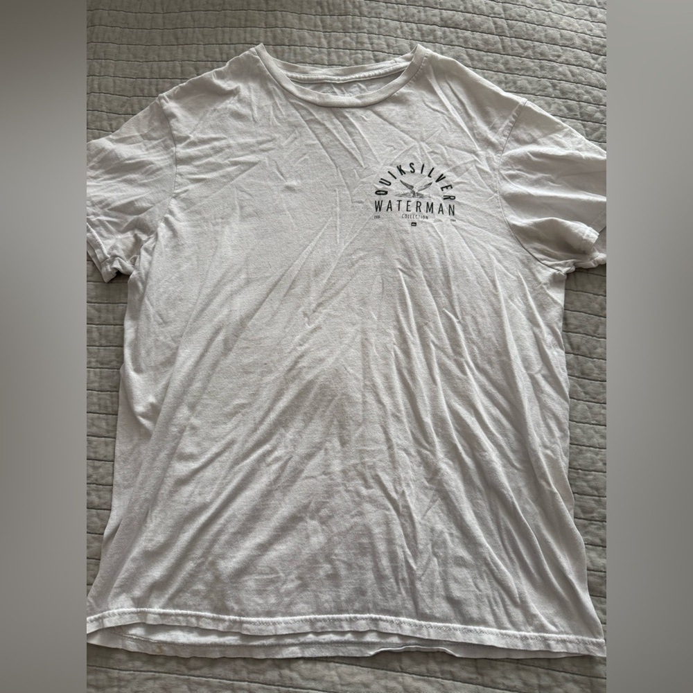 Men’s Quiksilver Waterman White Short Sleeve Tee Size Medium